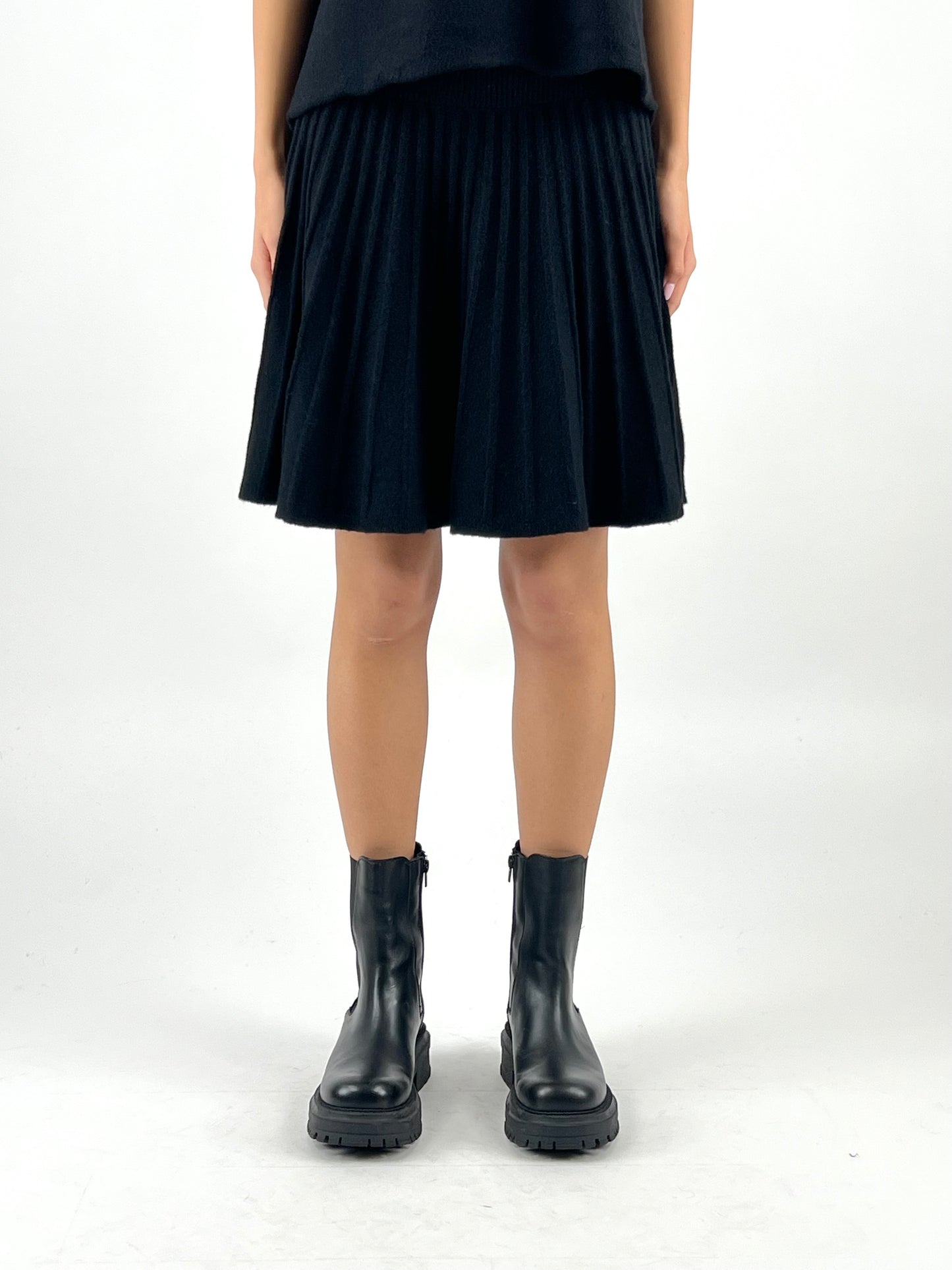 DEVA COUTURE PARIS - COMPLETO IN MAGLIA COLETTE