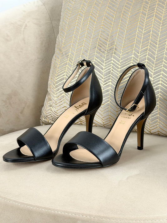 OVYÉ - SANDALO PELLE