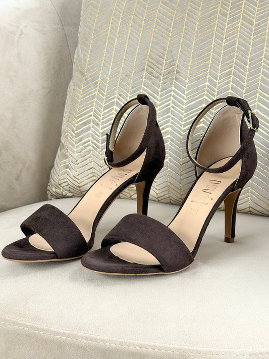 OVYÉ - SANDALO PELLE SCAMOSCIATA