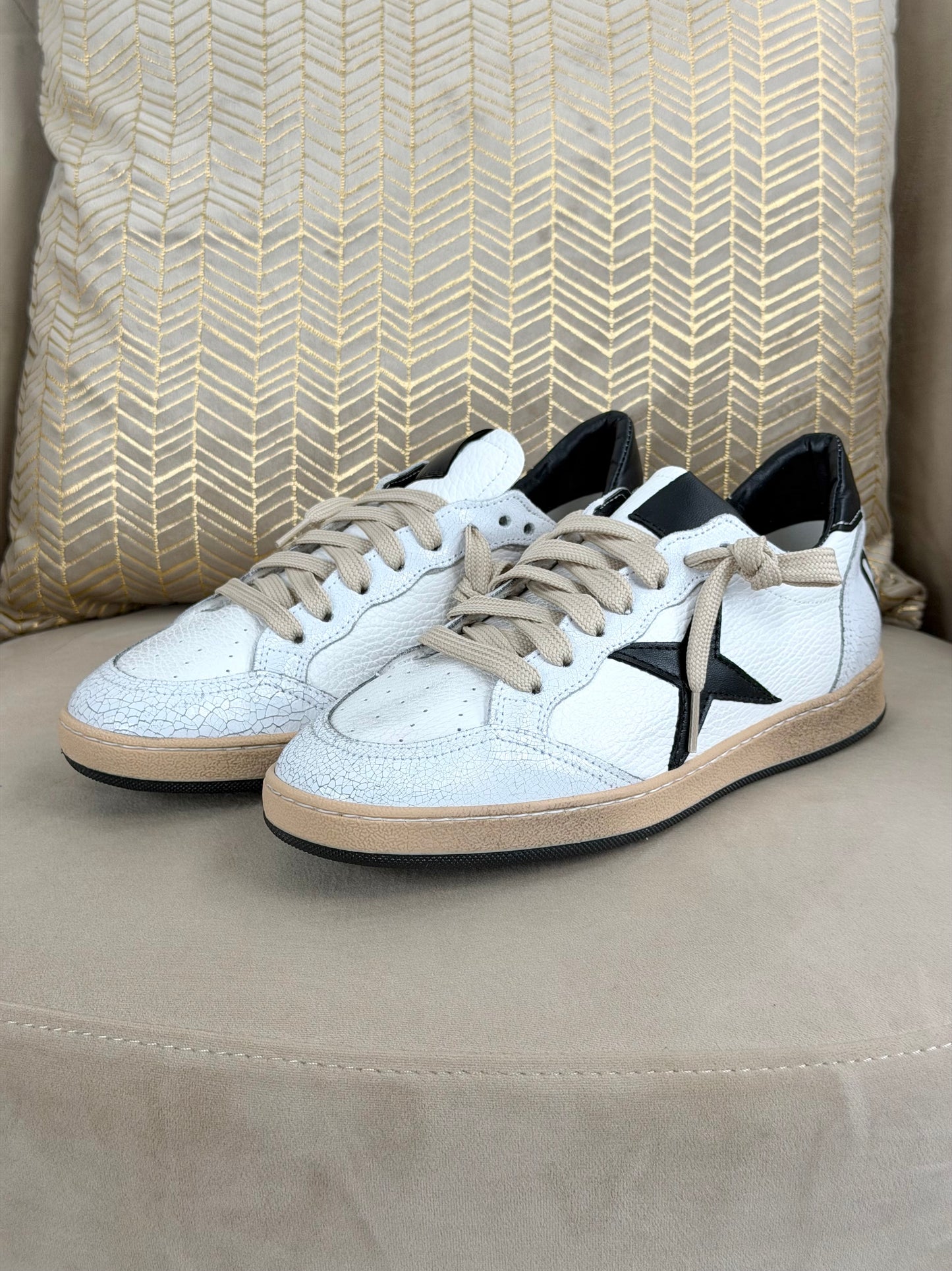 DIVINE FOLLIE - SNEAKERS BALY