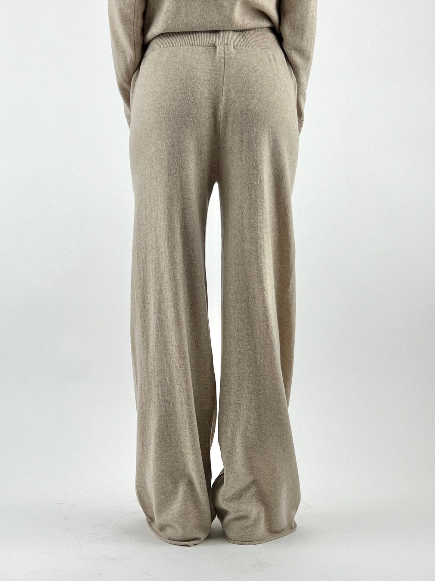 SUSY MIX - TUTA IN MAGLIA