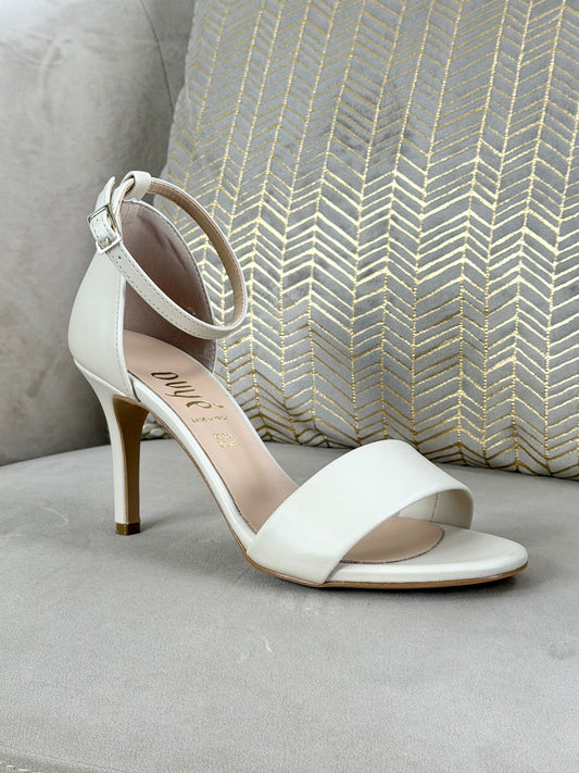 OVYÉ - SANDALO PELLE