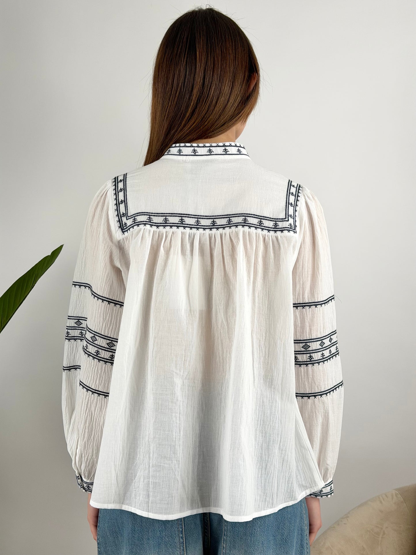 DEVA COUTURE PARIS - BLUSA RICAMATA