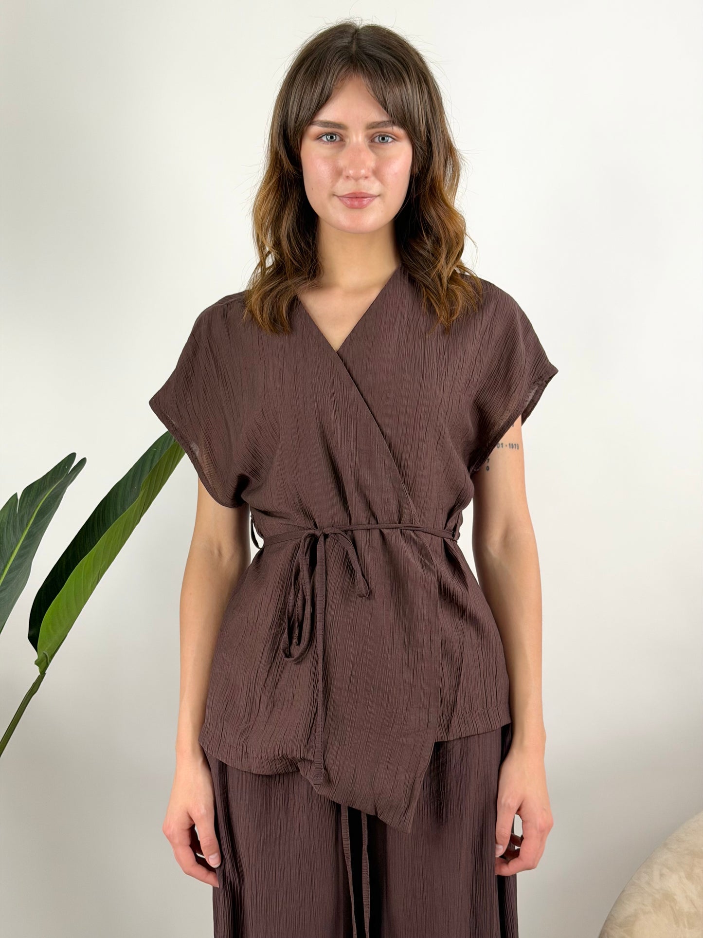 DEVA - COMPLETO MEGAN