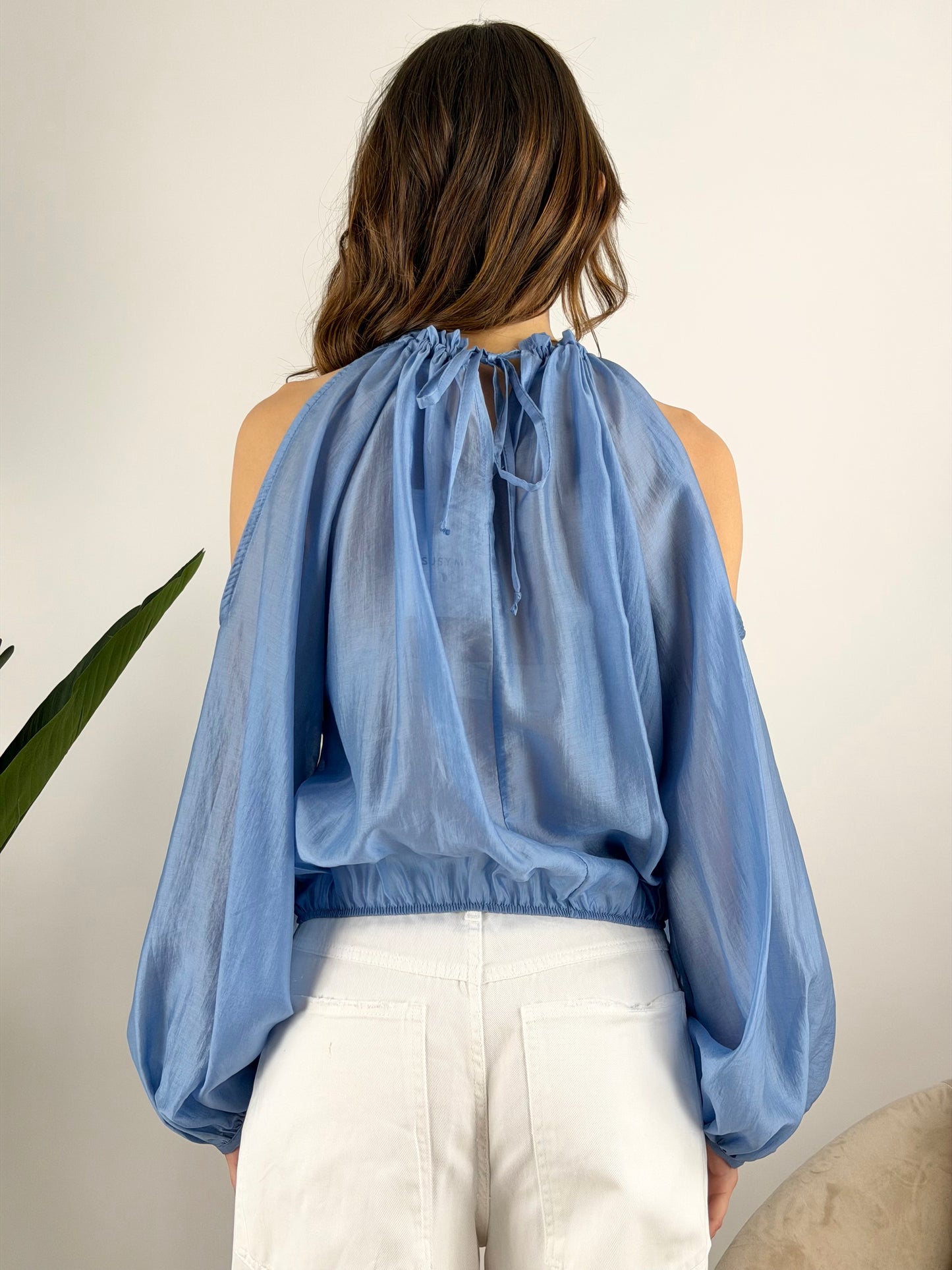 SUSY MIX - BLUSA CUT OUT