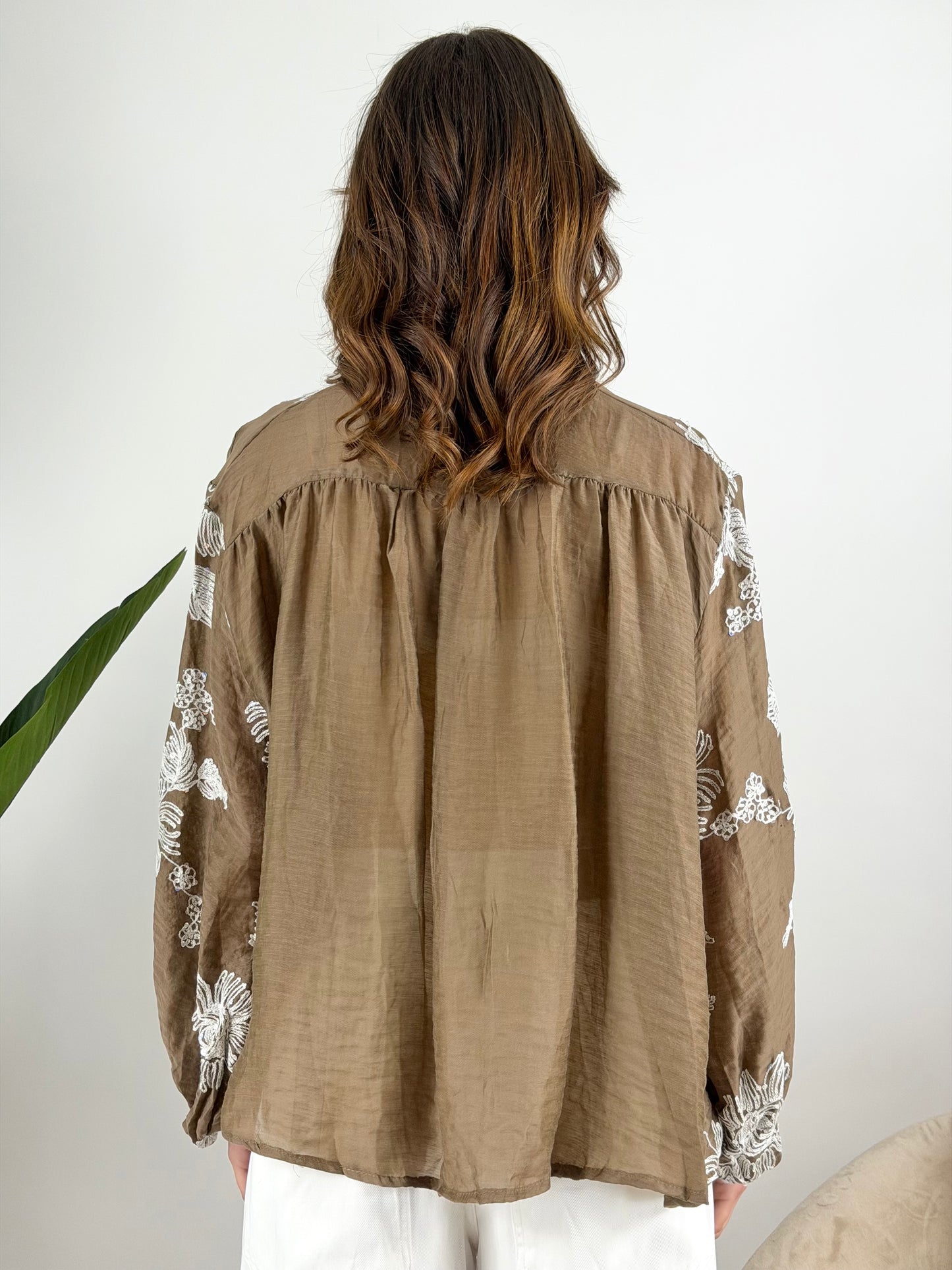 DEVA - CAMICIA RICAMI E PAILLETTES